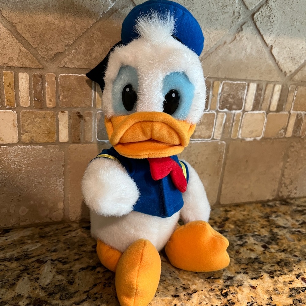 Vintage Disneyland Donald Duck
Plush 12” Stuffed Animal Toy